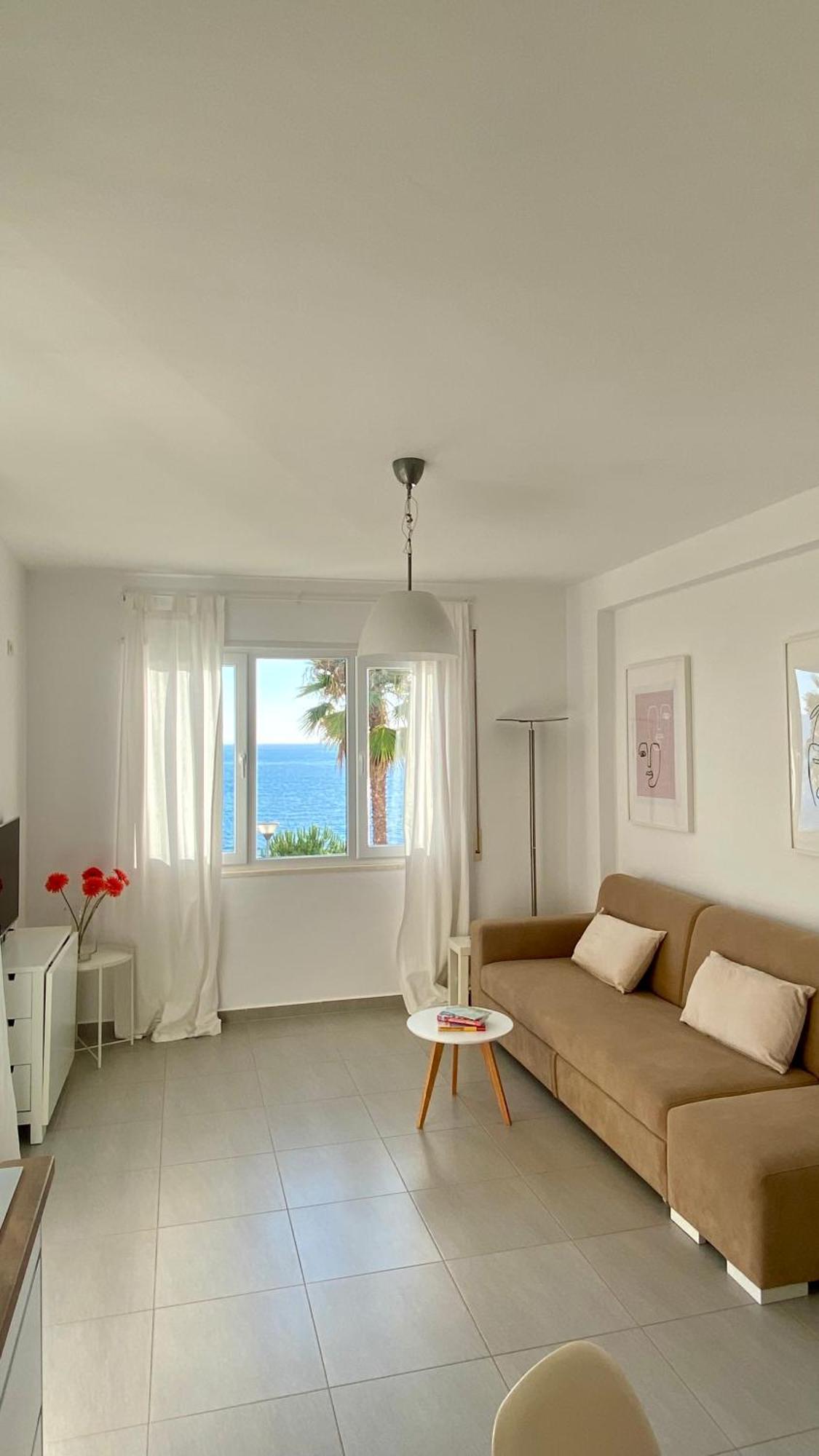 Loli Apartment Luxury White Residence Саранда Екстер'єр фото